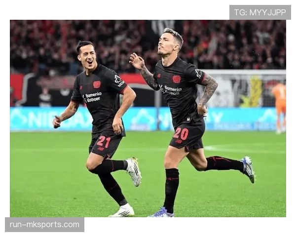 滕哈赫控球哲学重塑球队战术,竞争力显著提升 滕哈赫控球哲学重塑球队战术,竞争力显著提升