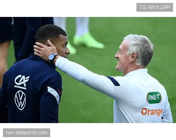 德尚重塑法国足球未来:战术革新与人才布局如何巩固国家队竞争力 德尚重塑法国足球未来:战术革新与人才布局如何巩固国家队竞争力